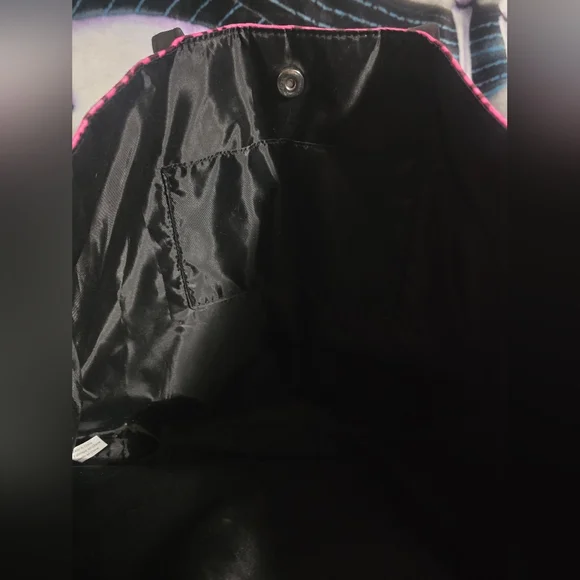 Strawberry Leopard Sally's Bag Leopard Print Pink - Picture 7 of 8